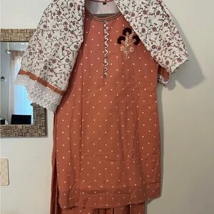 Embroidered Polka Dot Kurti Set w/ Pants  & Dupatta